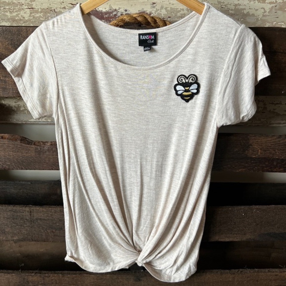 RANSOM GIRL Girls Bumblebee Tee in Oatmeal LG